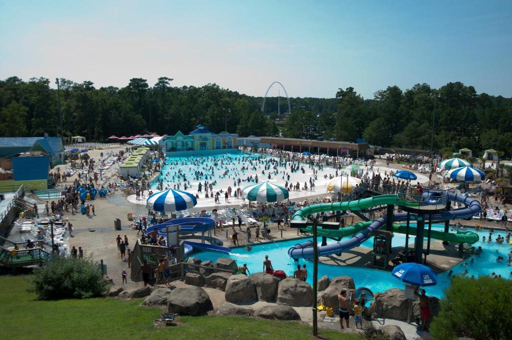 Baymont By Wyndham Virginia Beach Oceanfront Екстериор снимка